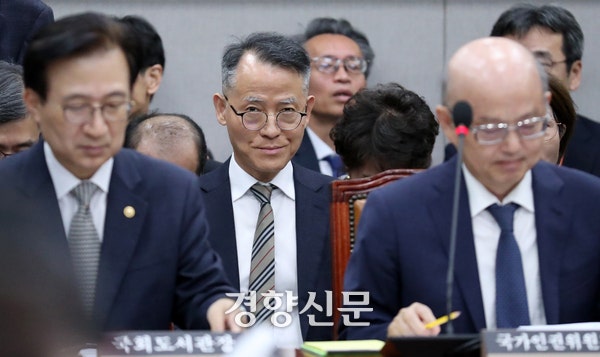 ‘노란봉투법 의견서 허위’라며 <b>이충상</b>이 고발한 <b>인권위 직원</b>에···경...
