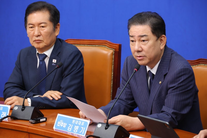 김병기 “지귀연 재판부 교체해야 <b>사법부 신뢰 회복</b>”