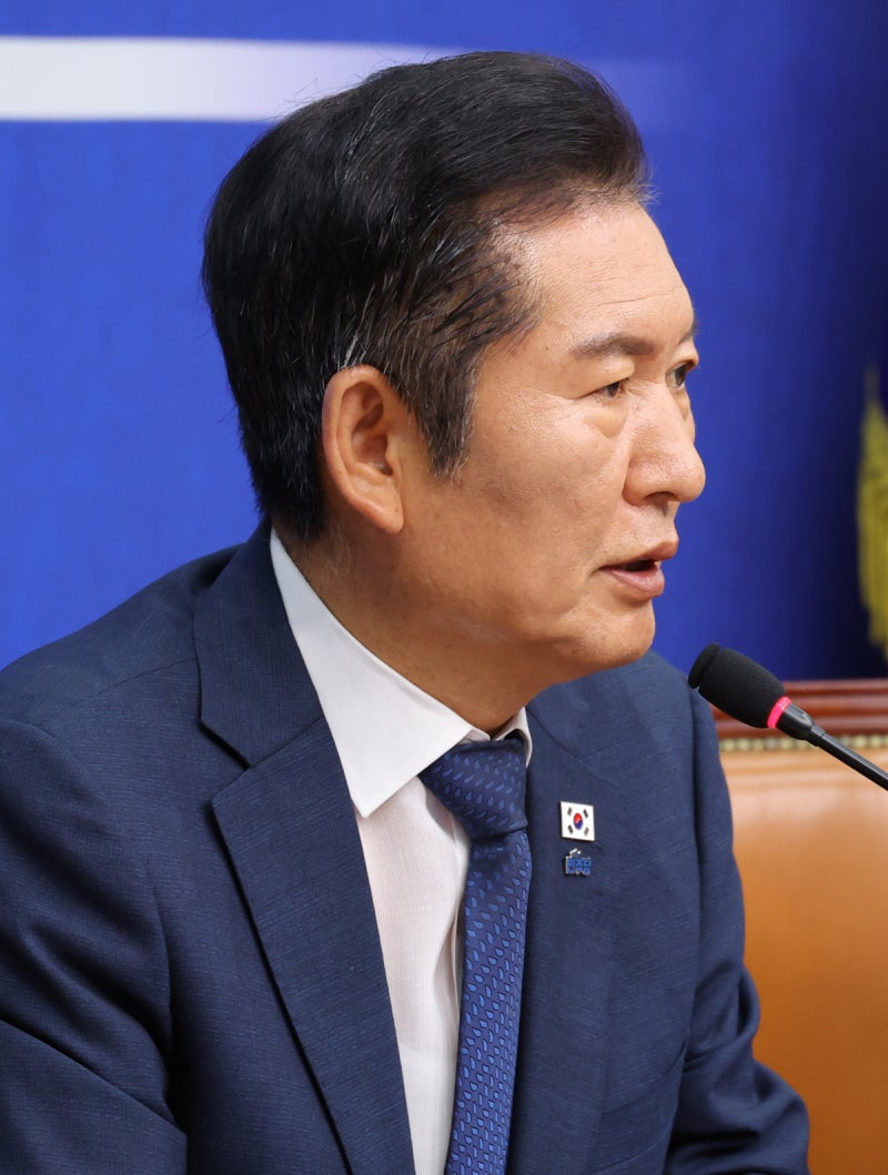 조희대 향해 “대통령도 쫓아냈는데”…여당 메시지 ‘혼선’ 사법개혁 동력 ‘흔들’
