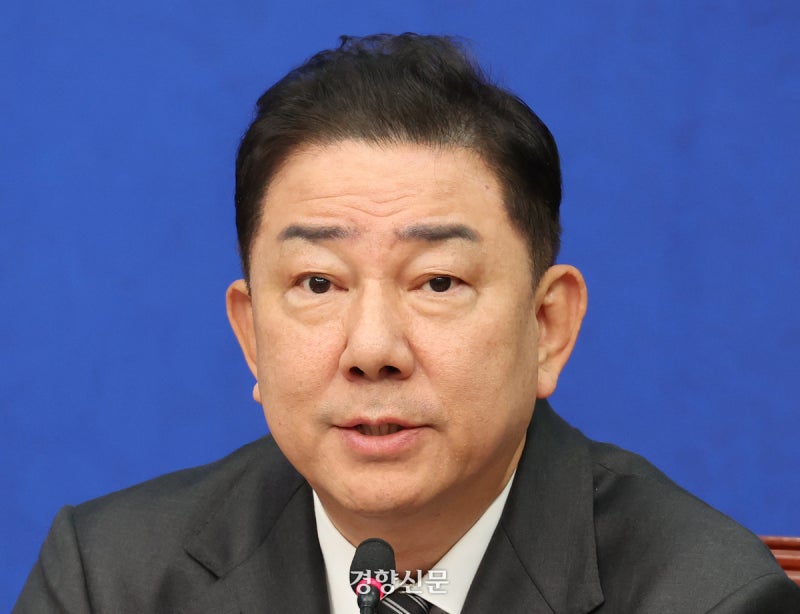 [속보]김병기 “민주당·정부, <b>배임죄 폐지</b> 기본 방향으로 정해”
