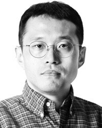 [황경상의 하이퍼 파라미터]편지는 사라지고 확성기만 남았다