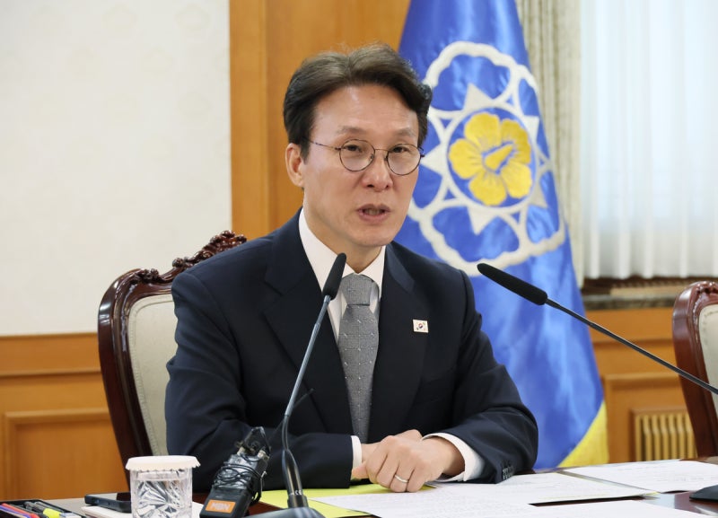 김민석 “<b>외국인</b> 관광객 <b>혐오</b>·차별 조장 행위, 엄정 대응해 달라”