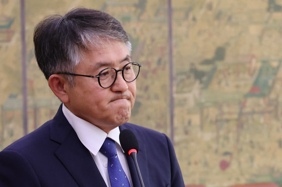 김건희, 금거북이 준 ‘매관매직 이배용’과 2023년에도 종묘서 차담회 했다
