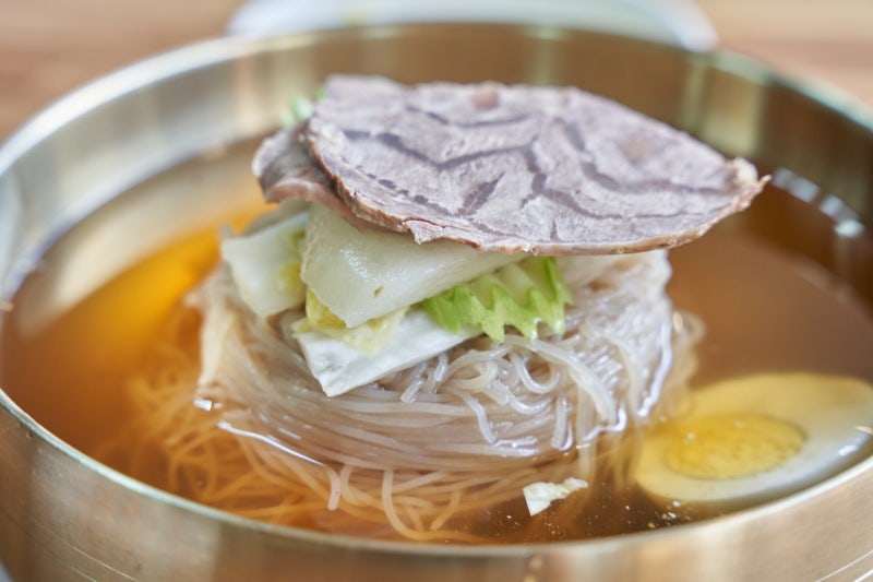 냉면, 19세기에도 이미 ‘직장인 인기 메뉴’였다[책과 삶]
