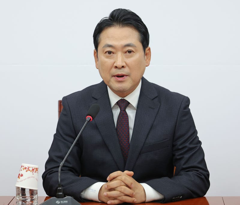 [사설]윤석열 면회 간 장동혁 대표, ‘내란·극우 본당’ 꿈꾸나
