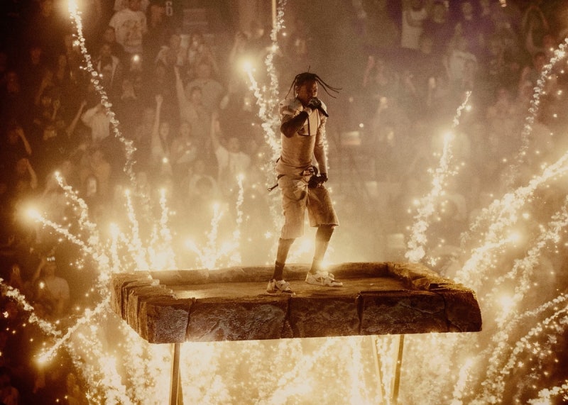 ‘지진’난 이유 알겠네···4만8000명 광란으로 이끈 트래비스 스콧 첫 내한 콘서트