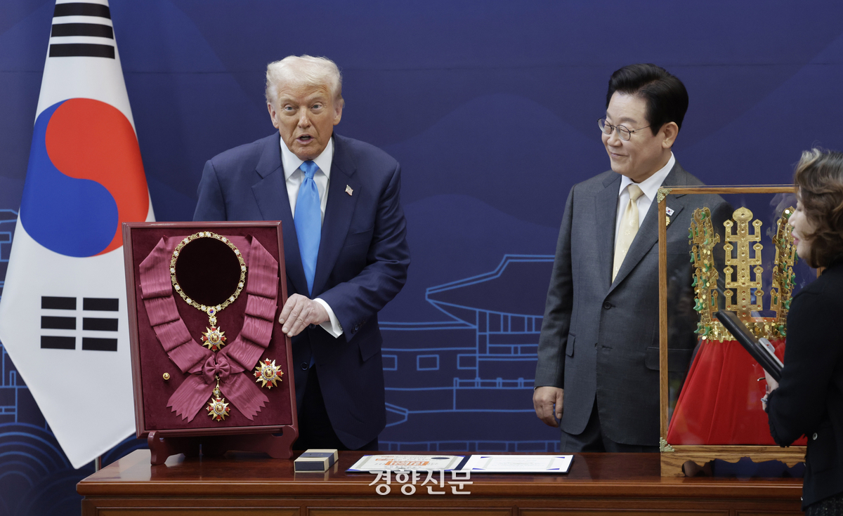 yVz؍{Agvđ哝̂ɋ̊pӂ@29Ɏ]k [10/28]  [}Ӂ]->摜>7 