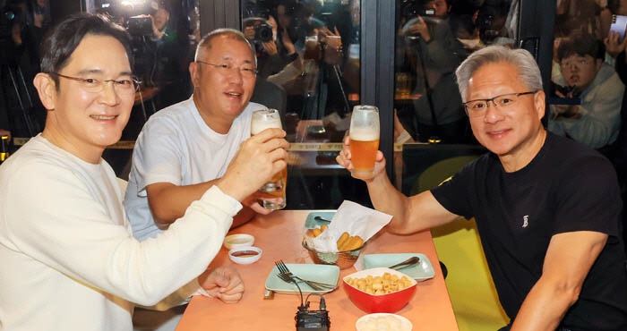 젠슨 황, 이재용·정의선과 ‘깐부’ 회동