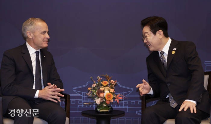 이 대통령, 카니 총리 구애 총력전