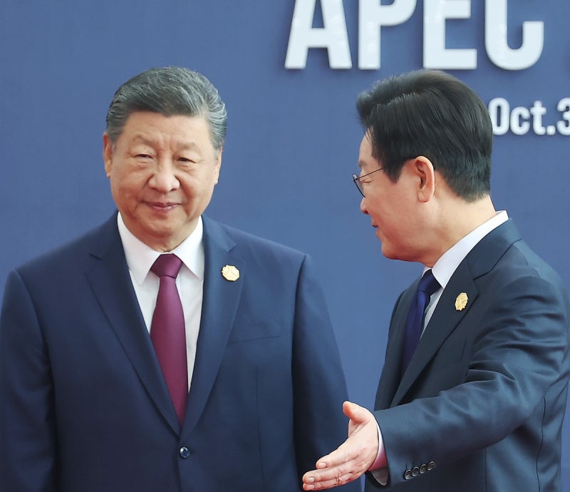 시진핑 “<b>다자</b>주의 <b>수호</b>하자, 기회 제공한다”…중국의 APEC 활용법[경주...