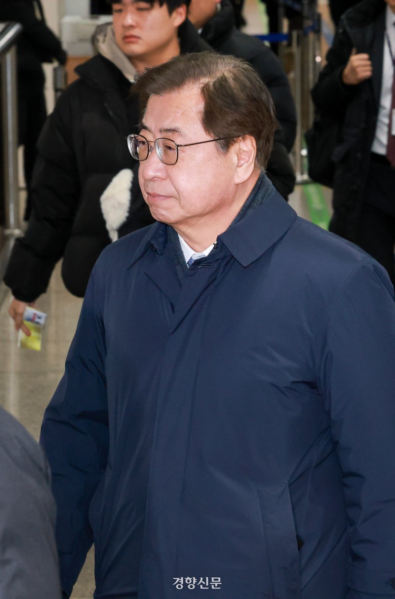 <b>서해 피격사건</b> 은폐 혐의···‘문 정부 안보라인’ 오늘 지귀연 재판...