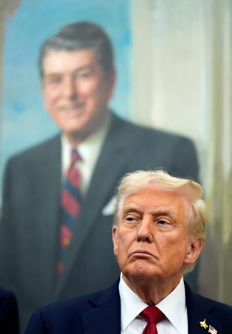 경제 못 살린 트럼프…국정 운영 ‘중간평가’ 빨간불