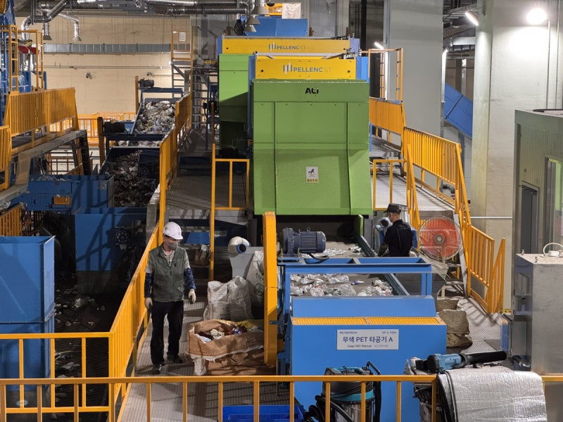 배출할 때 조금만 더 신경쓰면…‘폐기물’ 재활용 참 쉽죠~