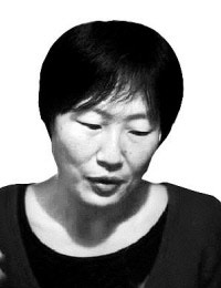 [정동칼럼]사람이 깃발이다