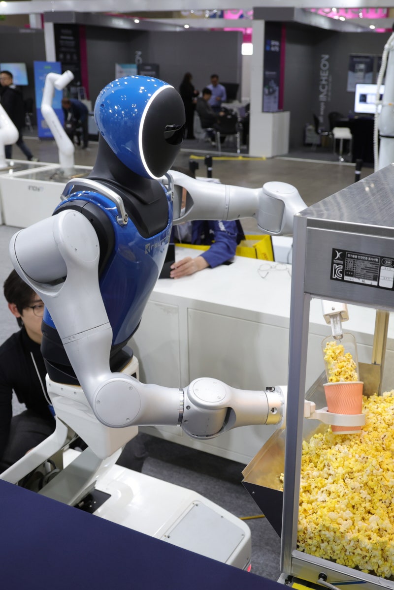 0003406962_001_20251106060113538.jpg?type=w800