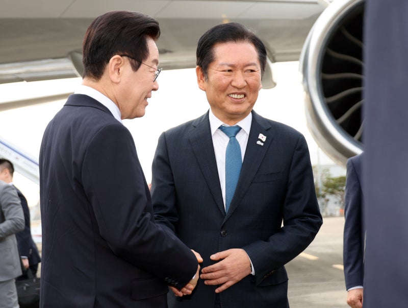 <b>정청래</b> “민주당 선거도 1인 1표…내년 지방선거에서 <b>공천 혁명</b>”