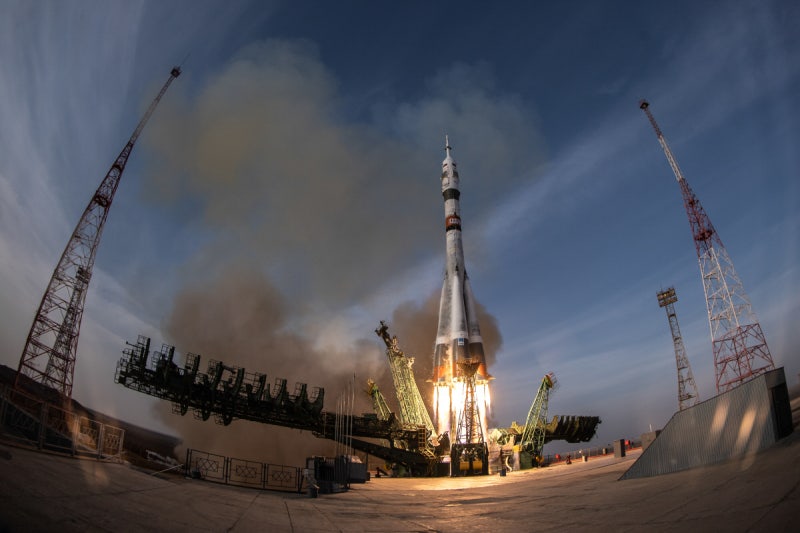 소유스선 떠난 뒤 발사대 파손…러시아 ‘우주 활동’ 차질 생길까