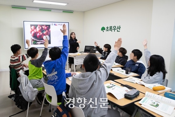 ‘다문화 국가’ 한국[여적]