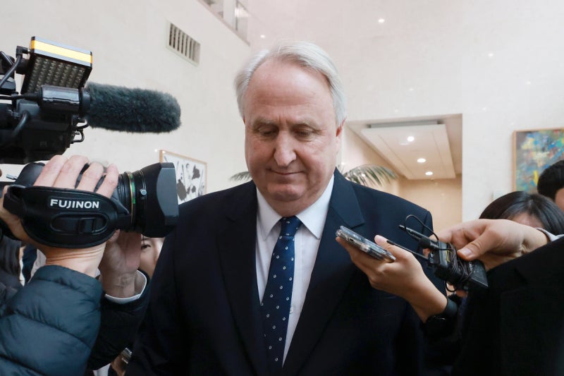 “계엄, 윤석열 심정 이해한다”던 국힘 인요한, 돌연 ‘진영 논리’ 지적하며 의원직 사퇴