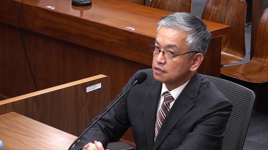 최상목 전 부총리 겸 기획재정부 장관이 한덕수 전 국무총리의 재판에 증인으로 나와 증언하고 있다.서울중앙지법 제공