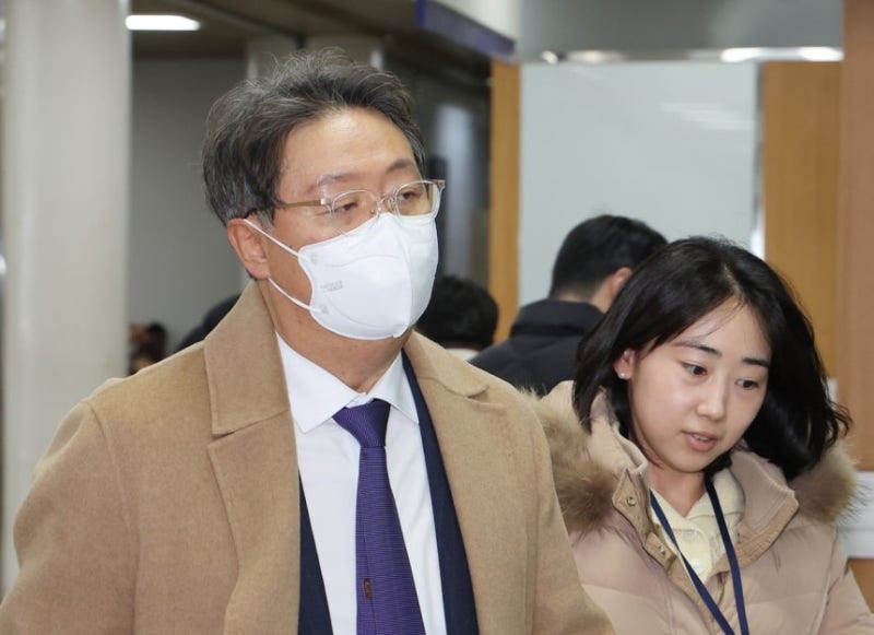 ‘<b>대북송금 연루</b>’ 쌍방울 <b>방용철</b> 전 부회장, 1심 ‘징역형 집행유예’