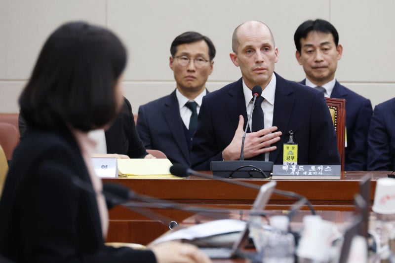 ‘실질적 책임자’ 김범석 빠진 쿠팡 청문회[포토뉴스]