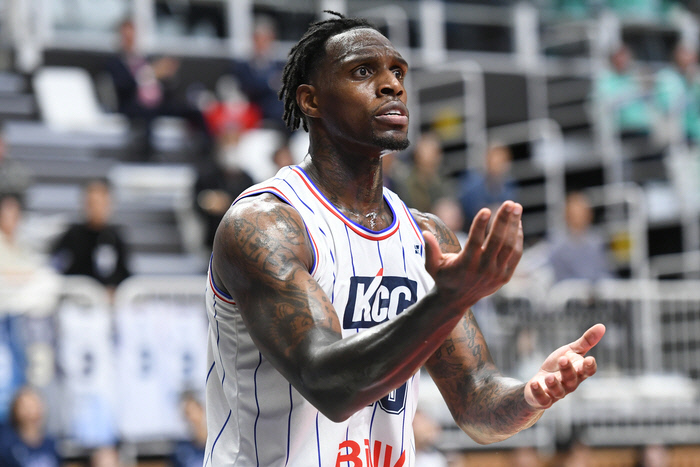 라건아 ‘4억 세금 소송’에 꼬인 KCC·가스공사 오늘 맞붙는다