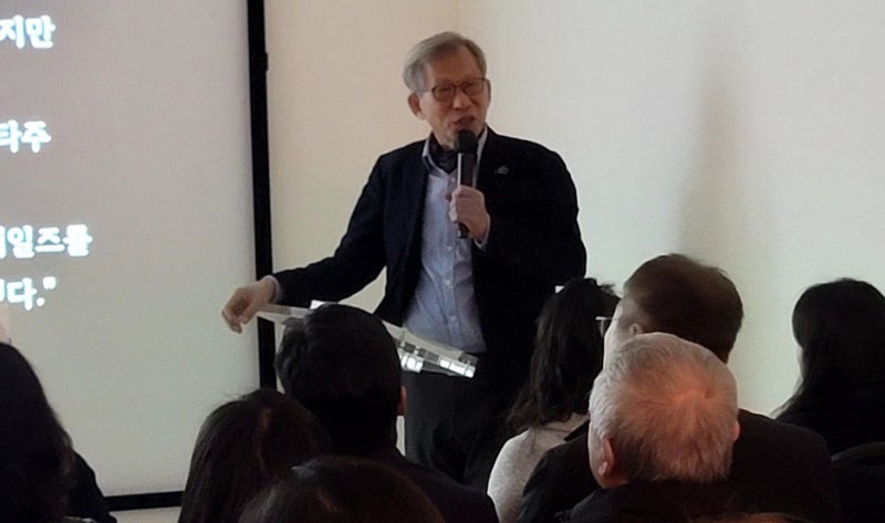 “환단고기는 상상력 투영된 자기만족적 사관…이 대통령 ‘환빠’ 지지 아닌 대처법 물은 것”