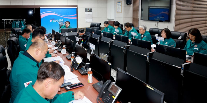 보령 <b>산란계 농장</b>서 <b>고병원성 AI</b>···2만5000마리 살처분