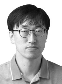 [아침을 열며]그날 밤 ‘용자’는 없었다