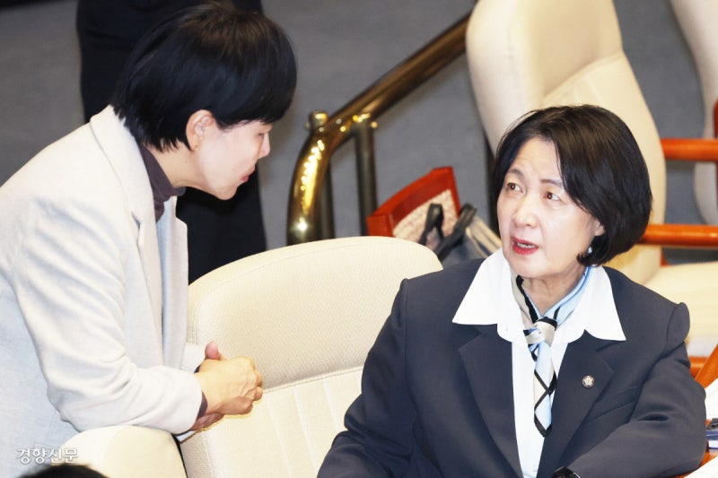 과속하는 법사위, 통제 못하는 지도부…여당 ‘수정안 입법’ 반복