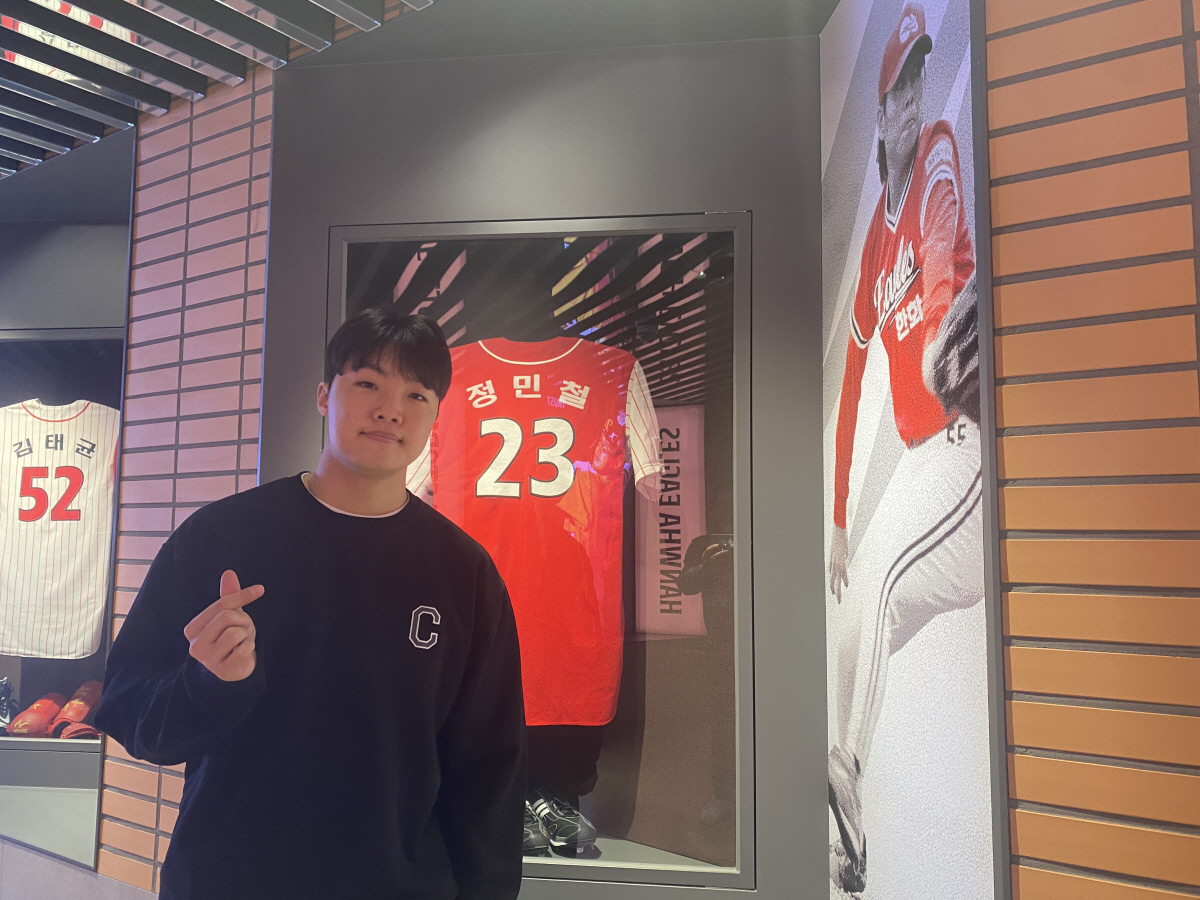 “선발·PS·대표팀까지 ‘좋은 흐름’  내년 한 단계 더 성장하고 싶어요”