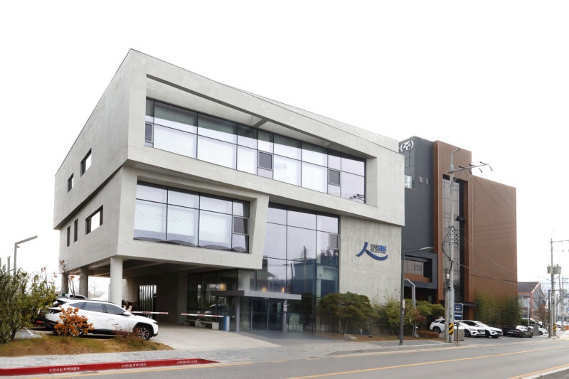 "금요일 3시 퇴근하니 업무 집중도 더 높아져"···'주 4.5일제 실험' 성과 보니