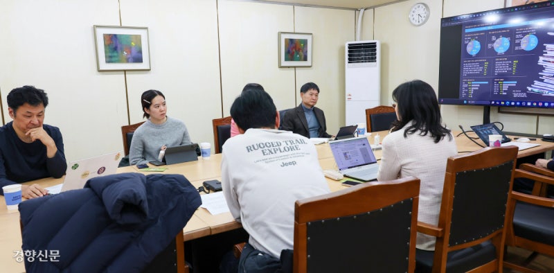 “시의적절한 AI 기획 돋보이지만…신년 인터뷰 할애 안 돼 아쉬워”