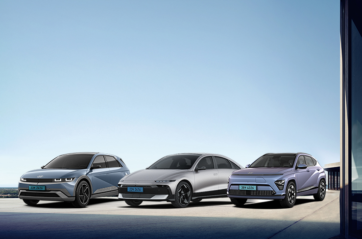 현대자동차가 전기차 보조금 공모에 발맞춰 전기차 구매 고객의 혜택을 강화하기 위해 저금리 프로모션인‘현대 EV 부담 Down 프로모션’의 금리를 대폭 인하한다고 23일 밝혔다.현대차 제공