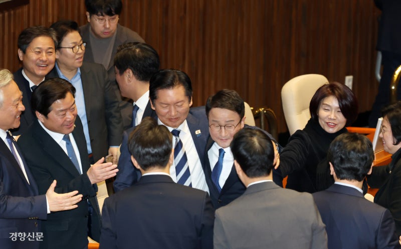 한병도, 국민의힘 ‘극우 영입’ 비판 “계엄 사과는 진짜 사과냐”