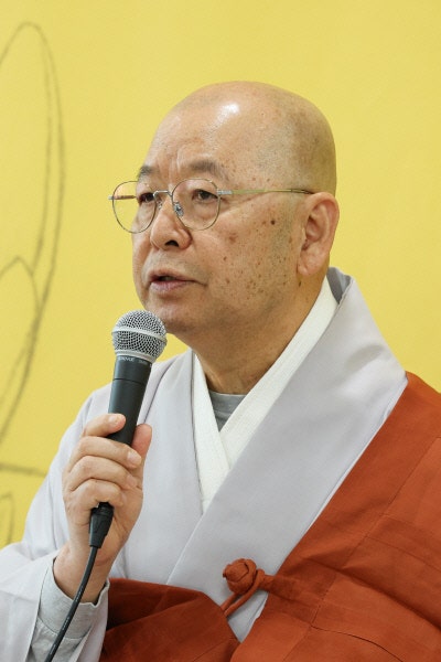 수백명 몰리는 인기 폭발 '절 소개팅', 올해는 서울 떠나 지역으로 간다