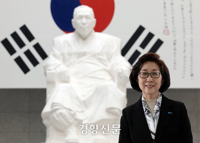 “할아버지의 ‘문화강국’ 꿈 이뤄져 기뻐…효창공원, 꼭 국립공원 되길”