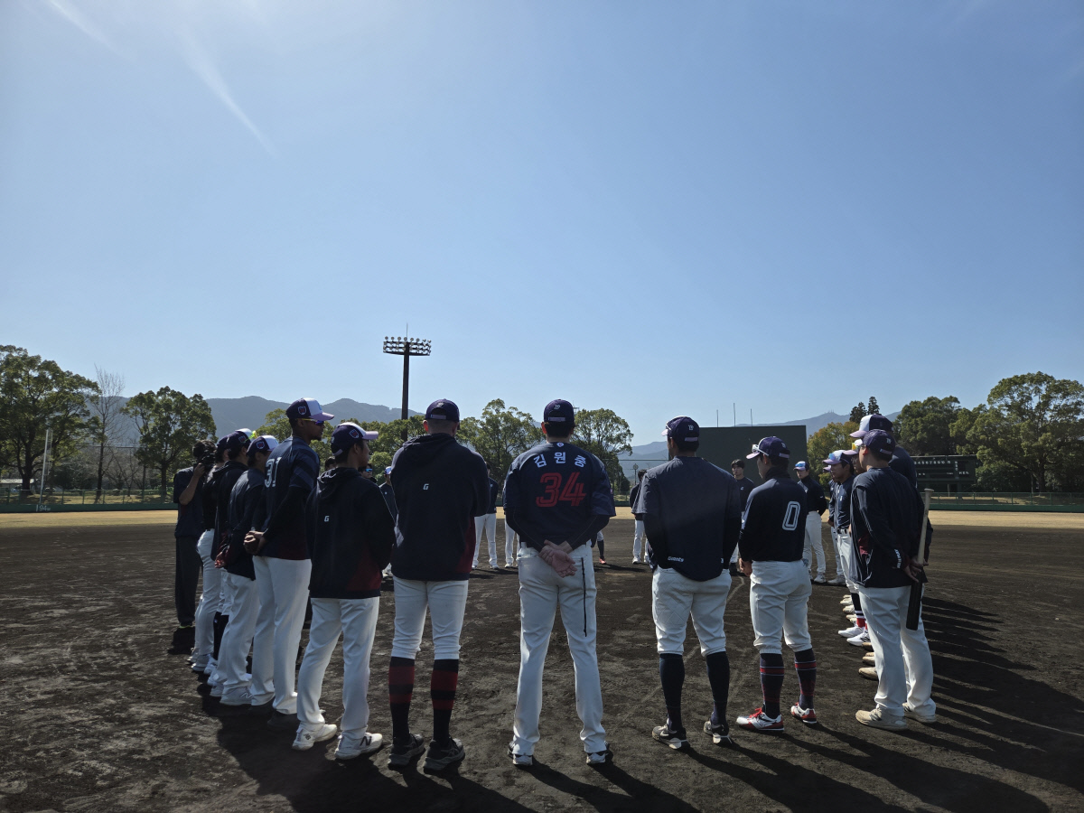 ‘잔인한 겨울 끝’ 롯데, 봄바람 타고 오는 가을야구 희망