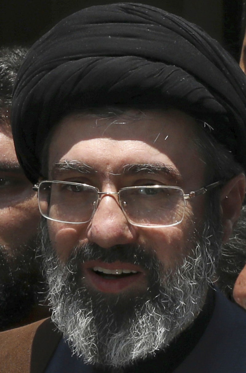 하메네이 차남, 최고지도자 선출 유력…확전·협상 어떤 길 갈까