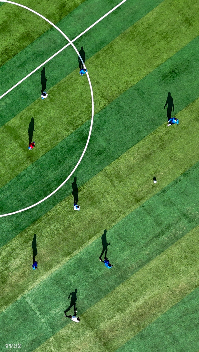 5일은 경칩…축구의 봄이 왔나 ‘봄’[포토뉴스]