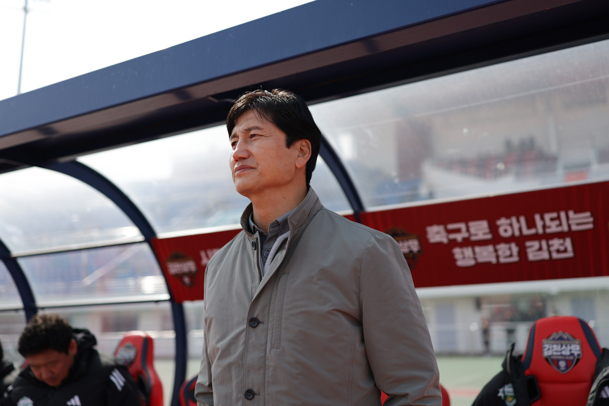 키운 팀이 발목 잡은 ‘첫 승’…정정용의 전북, 김천에 겨우 ‘본전치기’