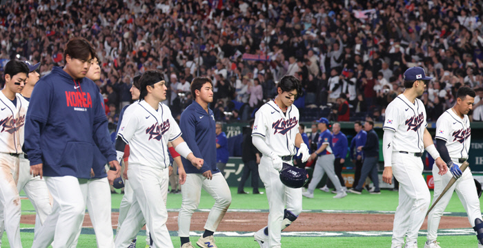 밤·낮 ‘한끗 차이’…대만에도 지고 ‘8강 대망’도 지고