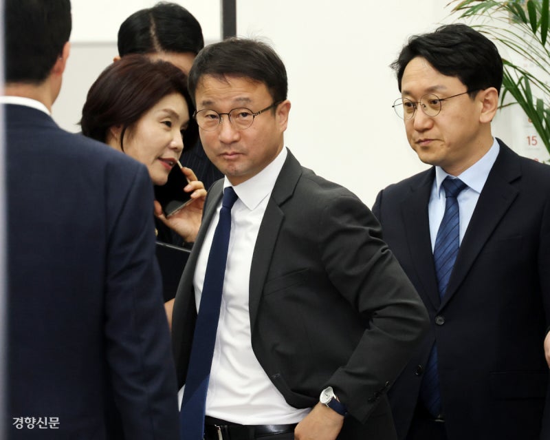 여 원내 지도부, 대통령도 안 통하는 강경파에 “더는 흔들지 말라”