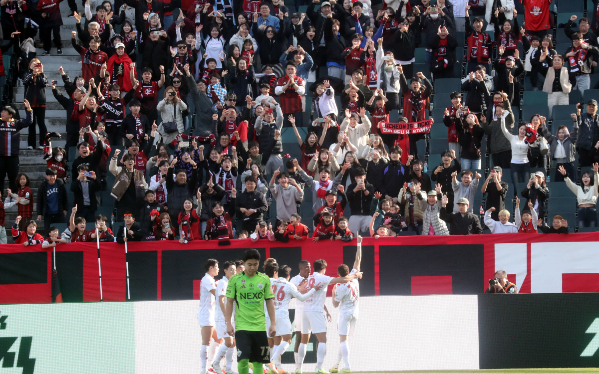 ‘세 가지 무기’ 부천 돌풍, 울산도 넘을까