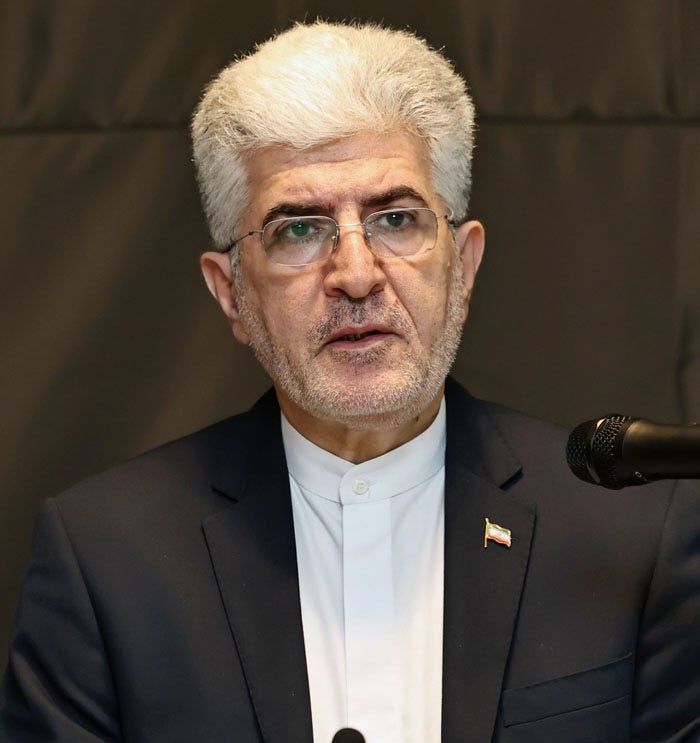 주한 이란대사 “미국과 엮인 한국 선박, 호르무즈 통과 불가”