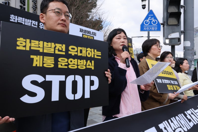 [사설]현실화되는 ‘오일 쇼크’, 에너지 전환 달성할 기회로