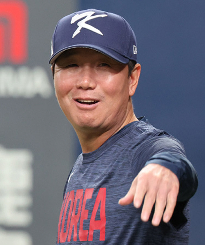 WBC 8강 이끈 류지현 감독, 아시안게임 지휘봉도 잡는다