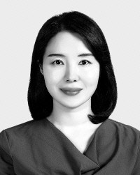 [기자칼럼]‘코드 인사’ 악습