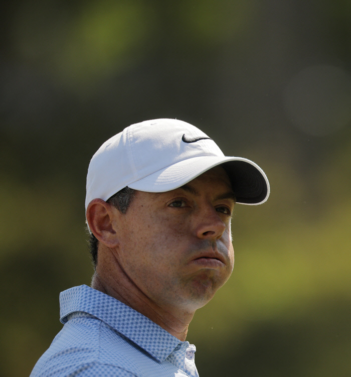 매킬로이 흔들리지 않는 샷의 비결…‘심장아, 나대지 마’